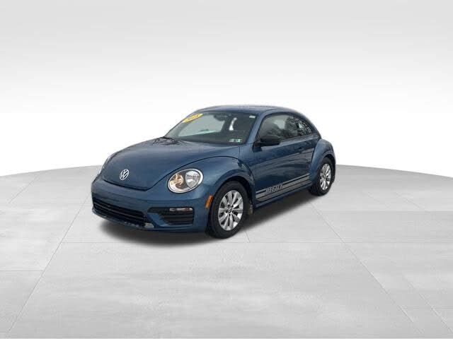 2018 Volkswagen Beetle 2.0T S Hatchback FWD