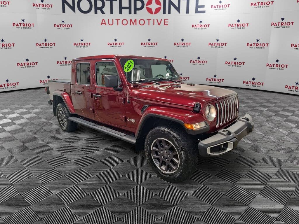 2021 Jeep Gladiator Overland Crew Cab 4WD