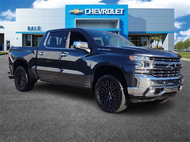 2022 Chevrolet Silverado 1500 LTZ Crew Cab 4WD