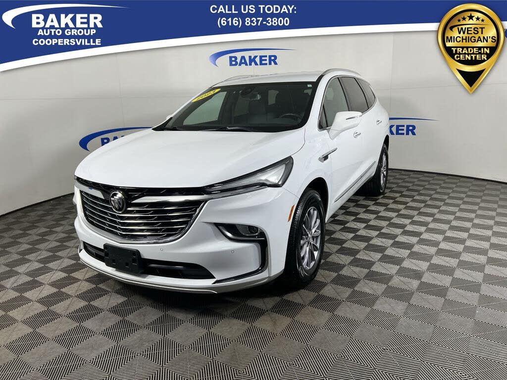 2023 Buick Enclave Essence AWD