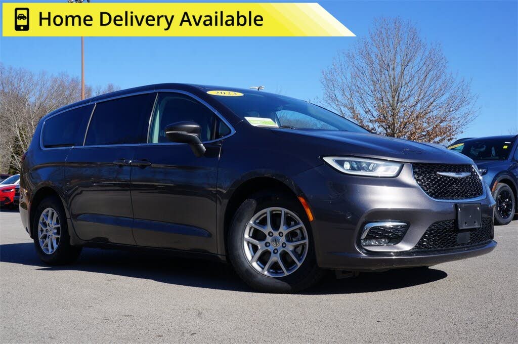 2023 Chrysler Pacifica Touring L FWD