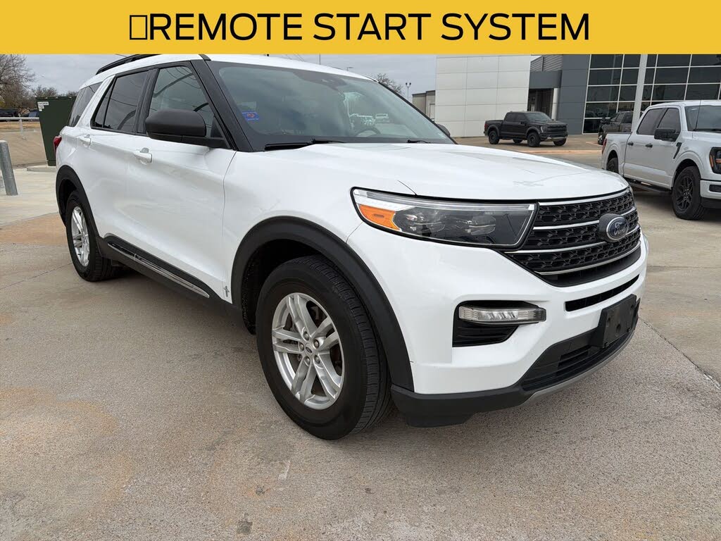 2023 Ford Explorer XLT RWD