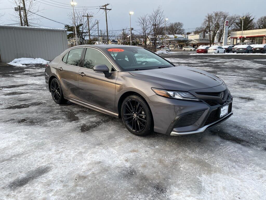 2023 Toyota Camry XSE FWD