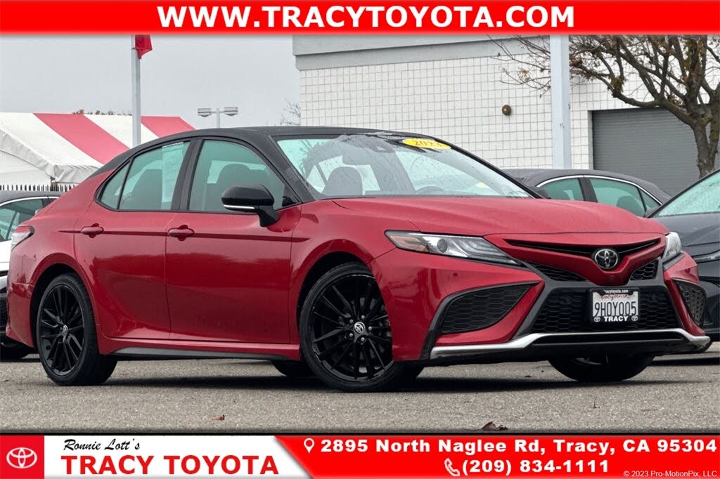 2023 Toyota Camry XSE V6 FWD