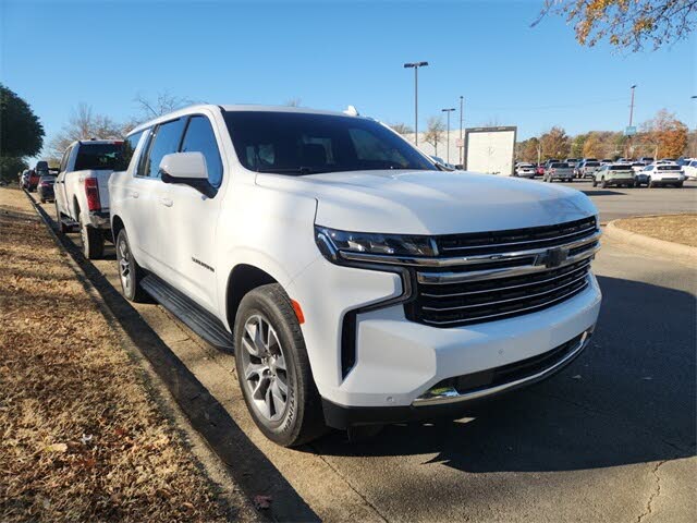 2024 Chevrolet Suburban LT 4WD