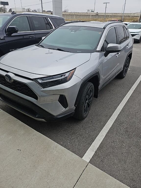 2024 Toyota RAV4 Hybrid SE AWD
