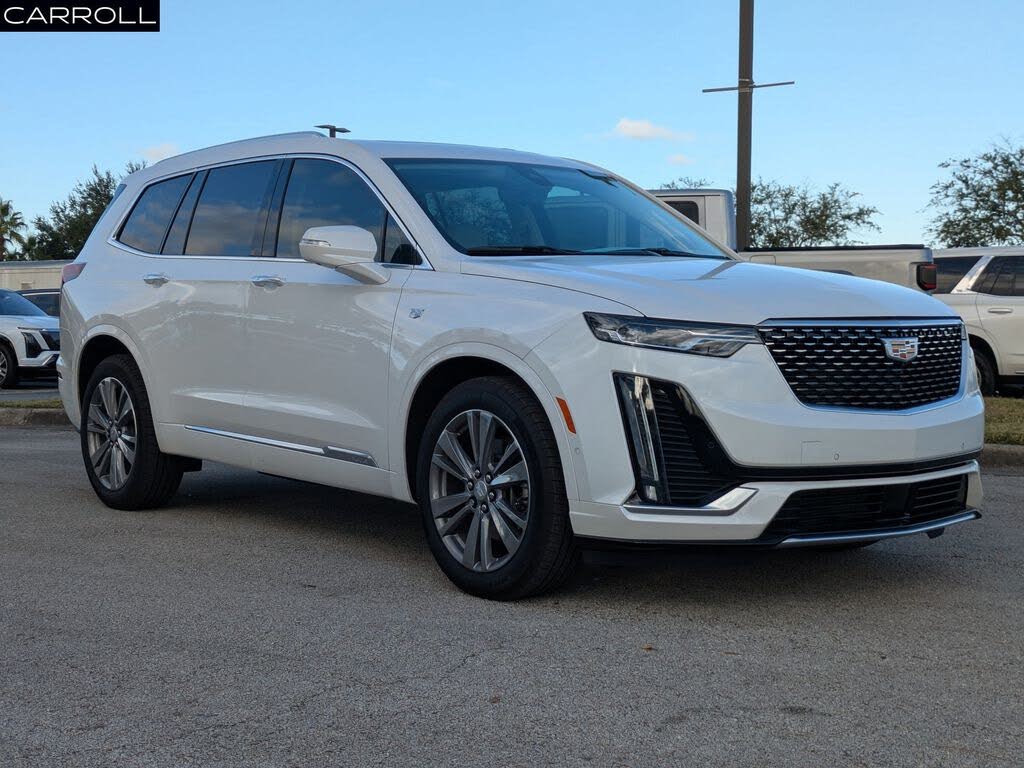 2025 Cadillac XT6 Premium Luxury FWD