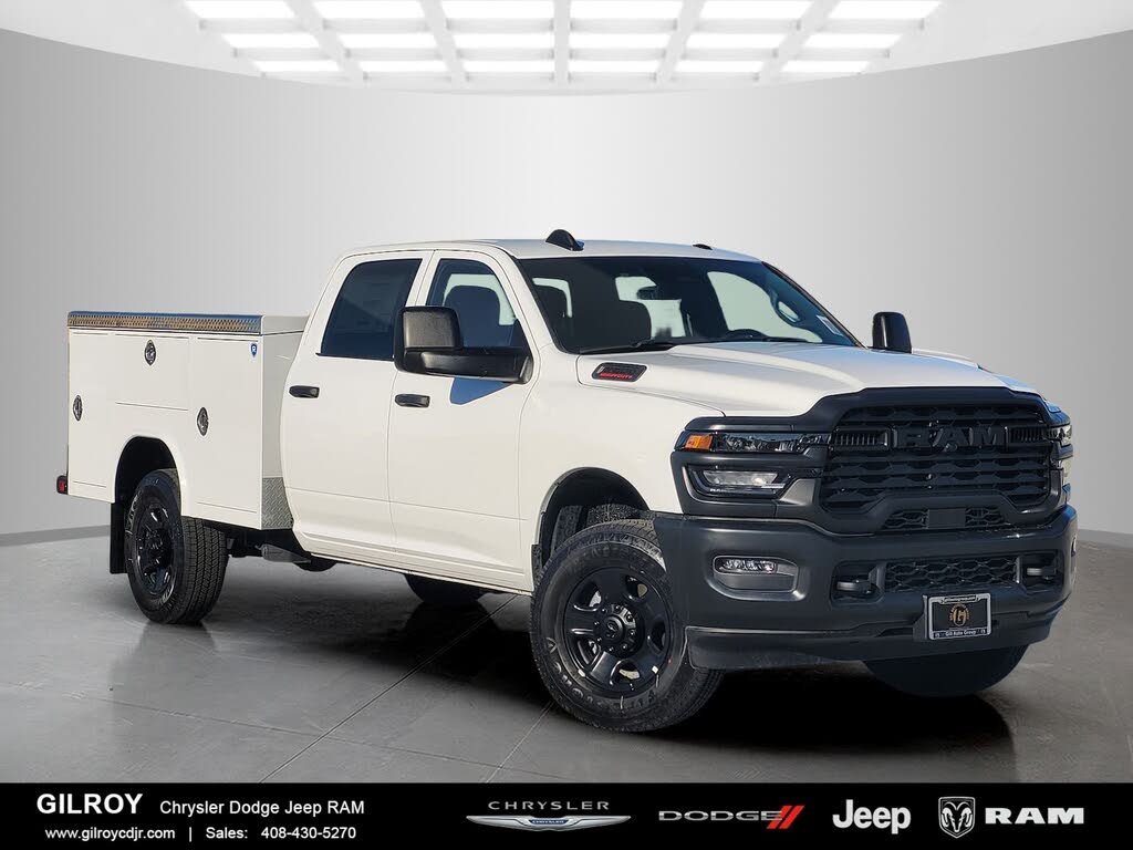 2025 RAM 2500 Tradesman Crew Cab LB 4WD