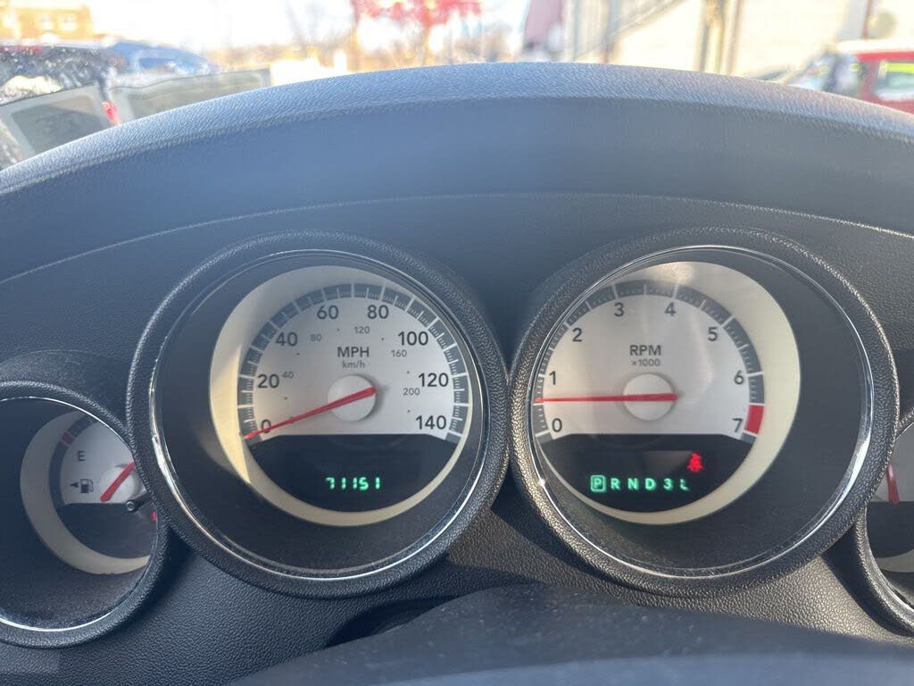 2010 Dodge Charger SE RWD