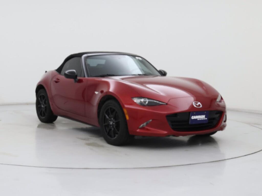 2019 Mazda MX-5 Miata Sport RWD