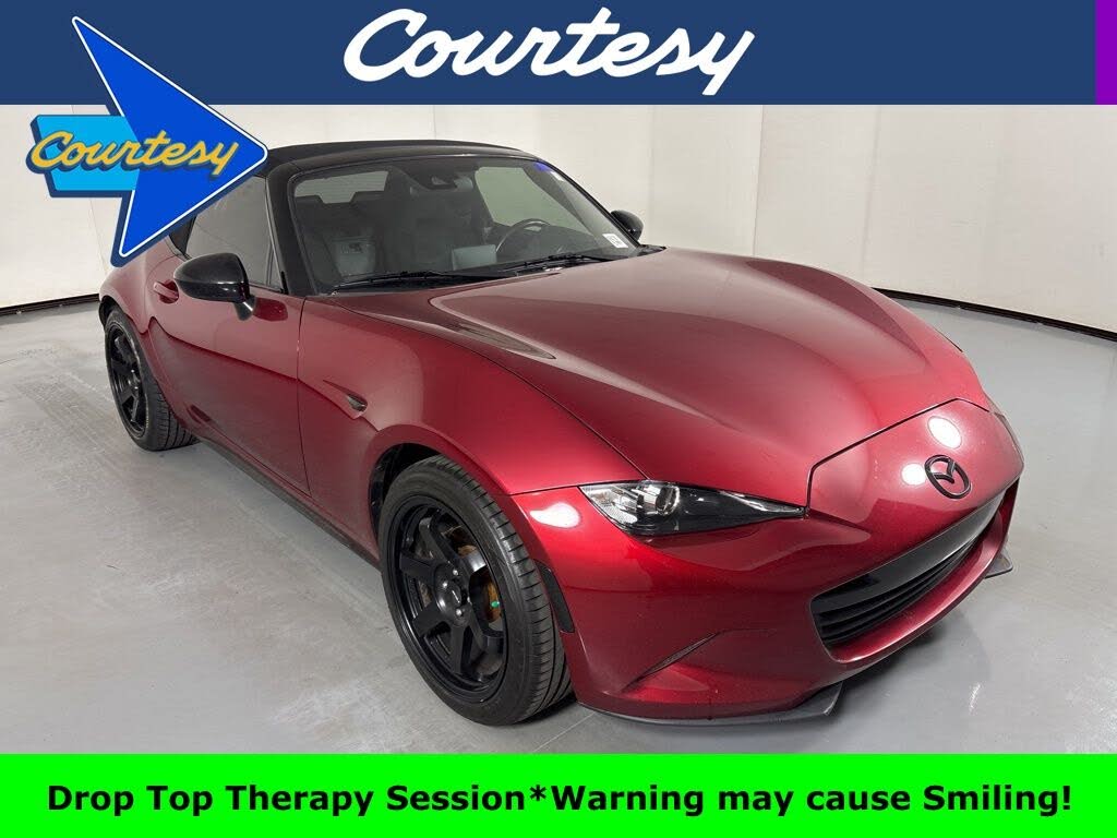 2019 Mazda MX-5 Miata Sport RWD
