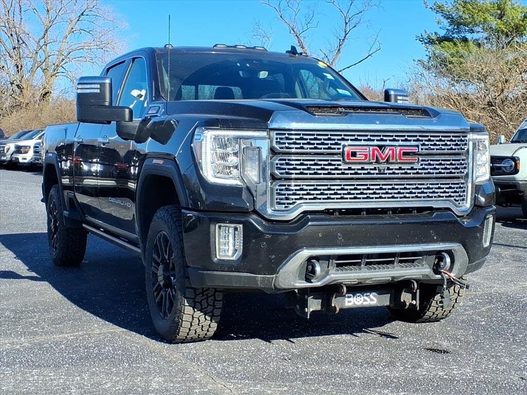 2022 GMC Sierra 2500HD Denali Crew Cab 4WD