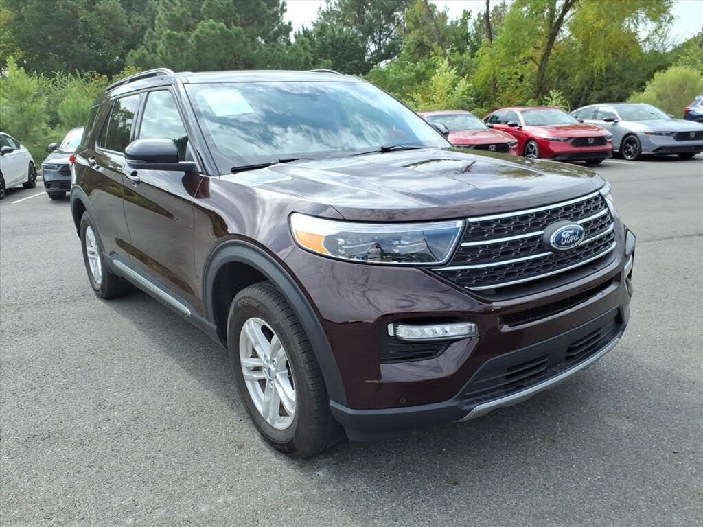 2023 Ford Explorer XLT AWD