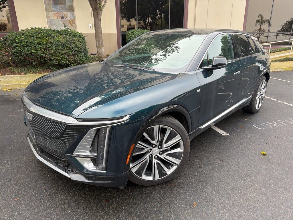 2024 Cadillac LYRIQ Luxury 3 AWD