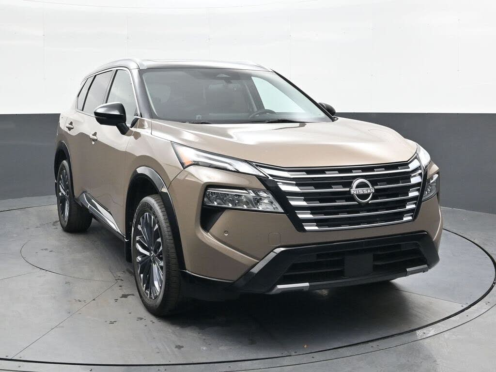 2024 Nissan Rogue Platinum FWD