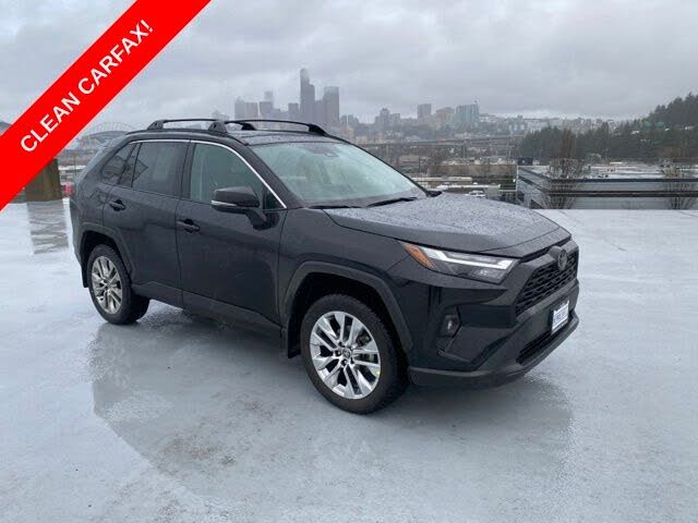2024 Toyota RAV4 XLE Premium FWD