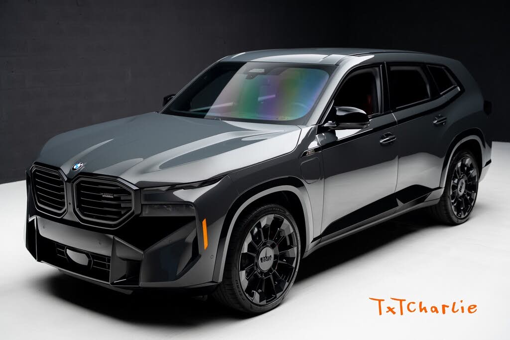 2025 BMW XM AWD