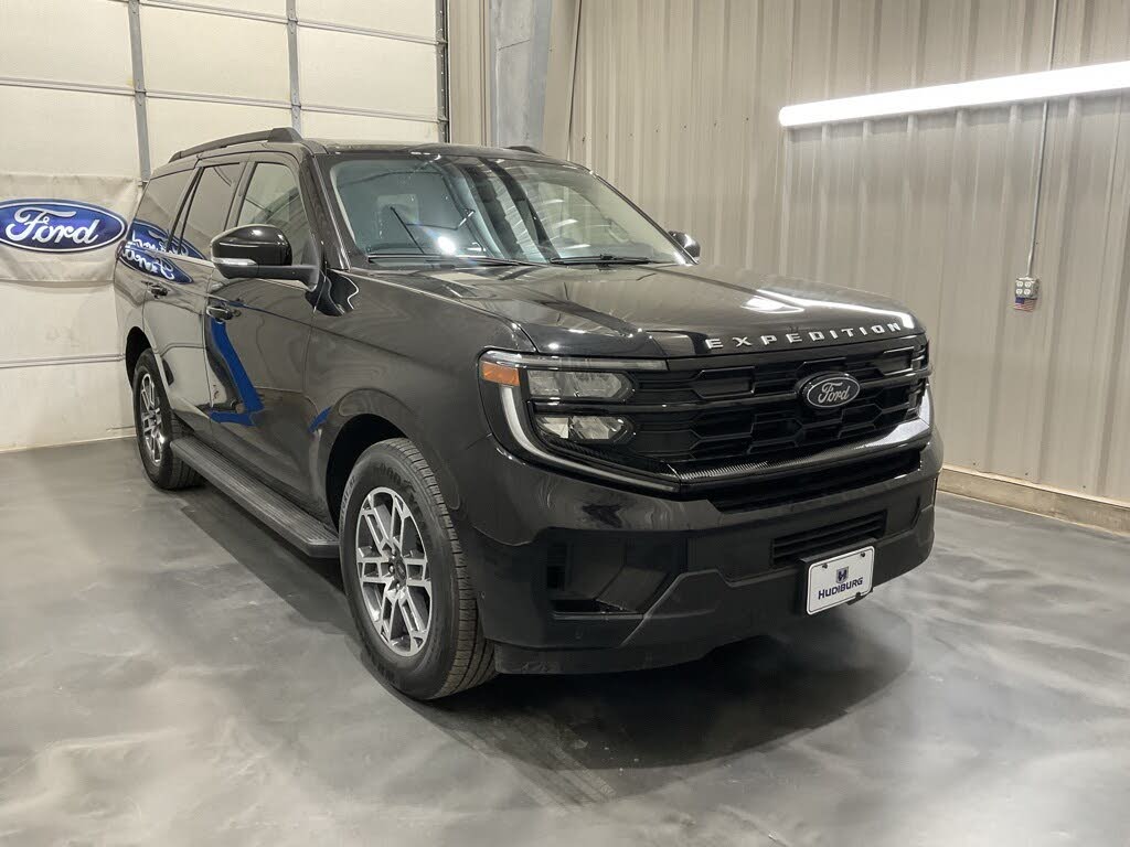 2025 Ford Expedition Active RWD