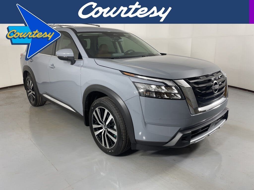 2025 Nissan Pathfinder Platinum 4WD