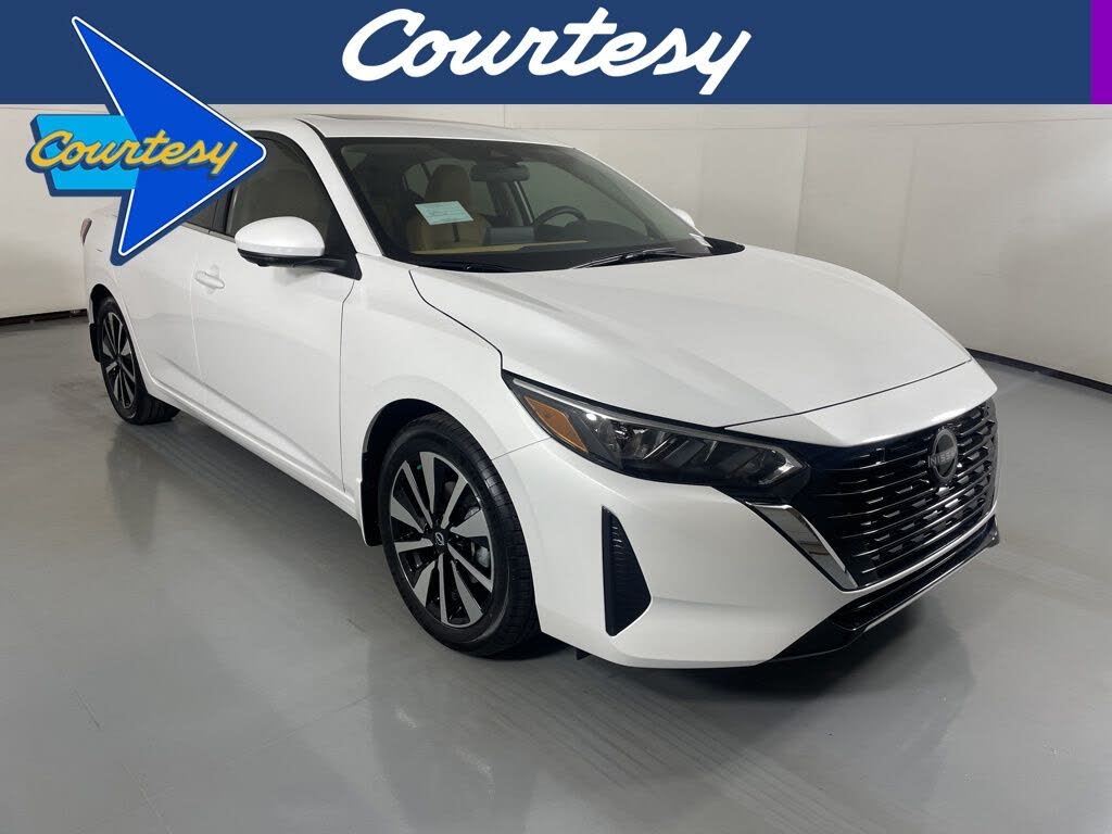 2025 Nissan Sentra SV FWD