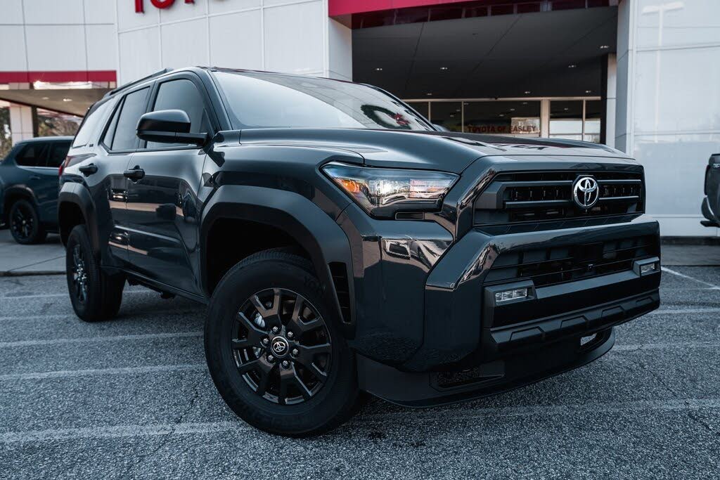 2025 Toyota 4Runner SR5 RWD