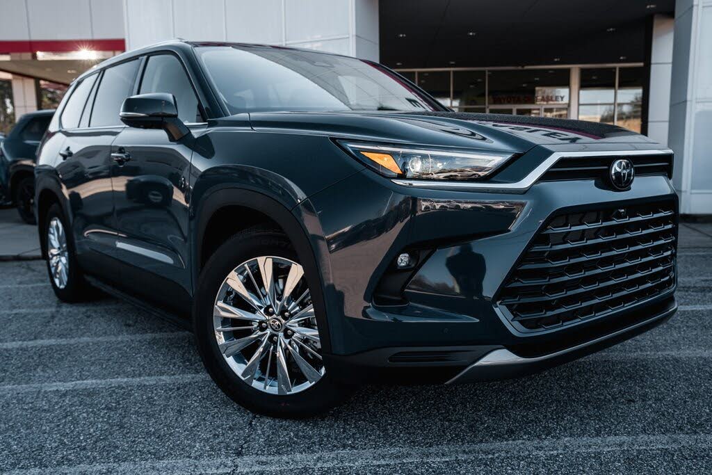 2026 Toyota Grand Highlander Platinum AWD