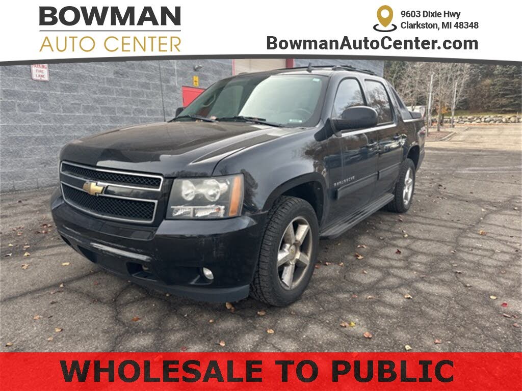 2011 Chevrolet Avalanche LT 4WD