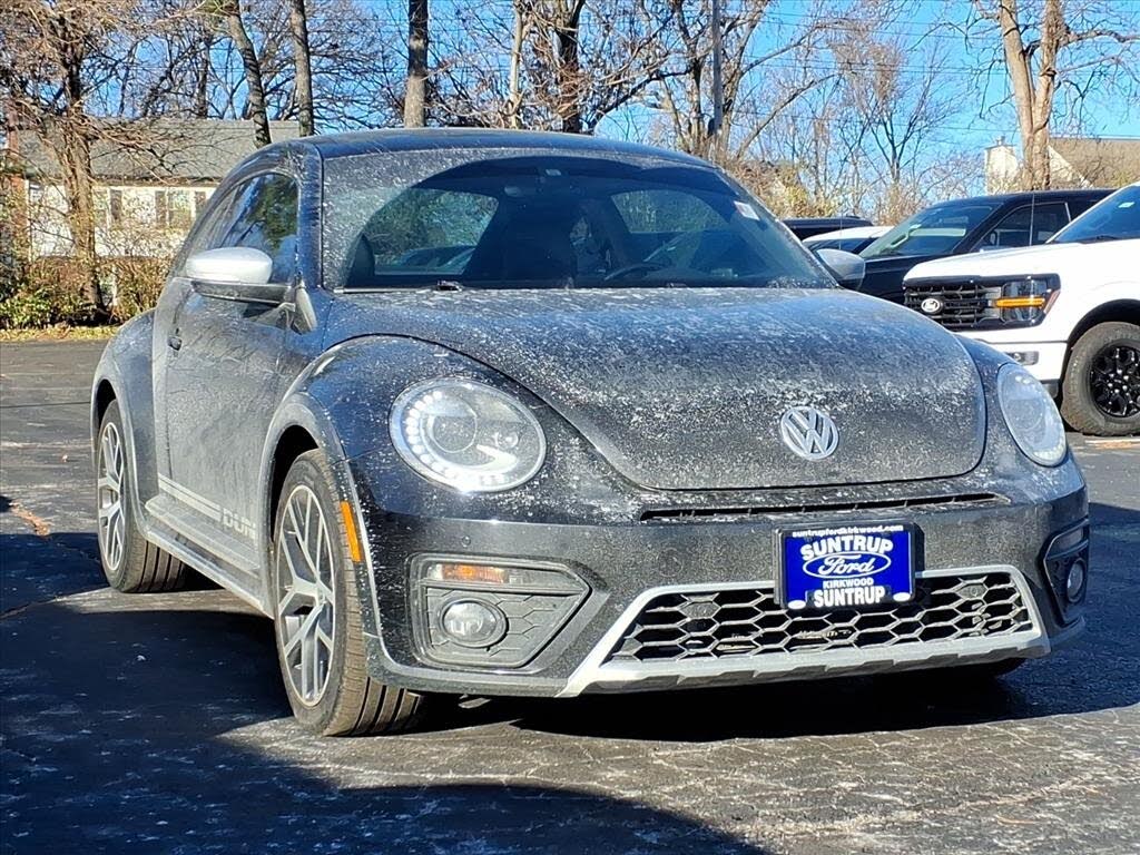 2016 Volkswagen Beetle 1.8T Dune