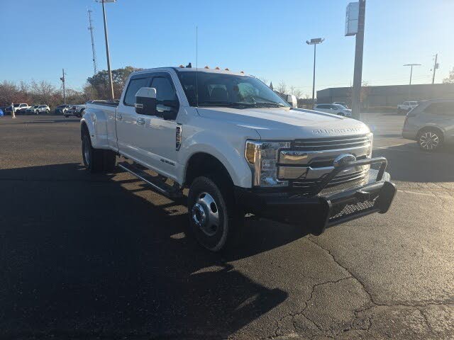 2019 Ford F-350 Super Duty Lariat Crew Cab LB DRW 4WD