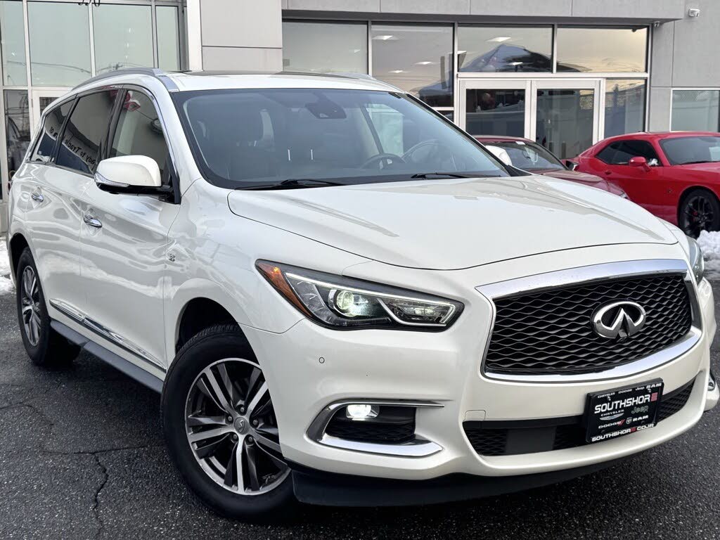 2019 INFINITI QX60 Luxe AWD