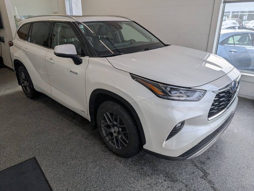 Toyota Highlander Hybrid Platinum AWD 2021