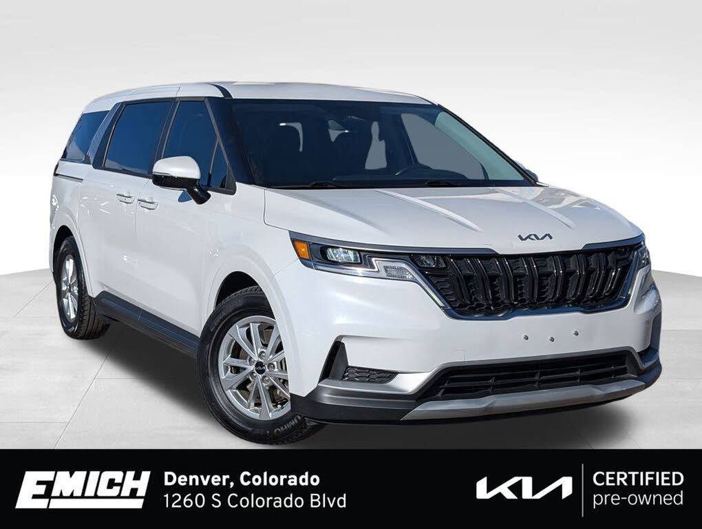 2022 Kia Carnival LX FWD