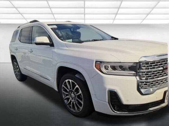 2023 GMC Acadia Denali FWD