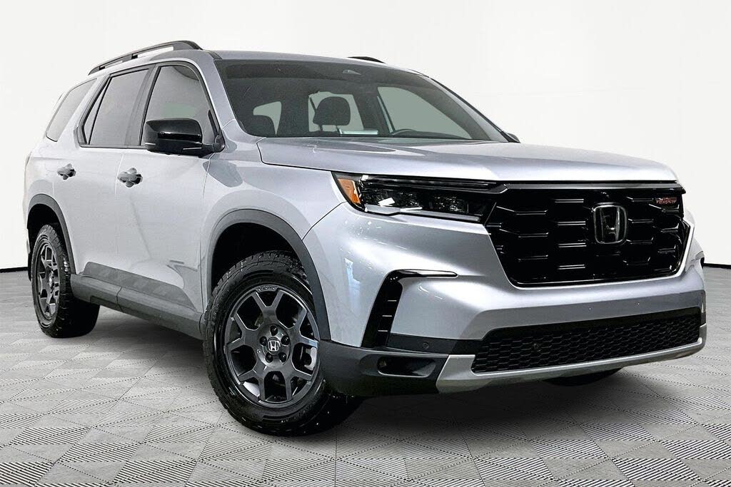 2023 Honda Pilot TrailSport AWD