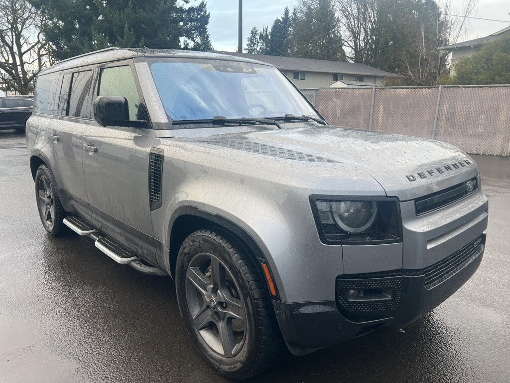 2023 Land Rover Defender 130 X-Dynamic SE AWD