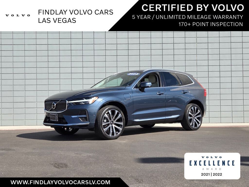 2023 Volvo XC60 Recharge T8 Ultimate Bright Theme eAWD