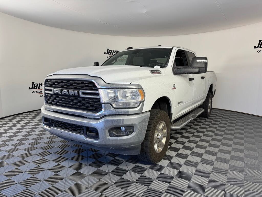 2024 RAM 2500 Big Horn Crew Cab 4WD