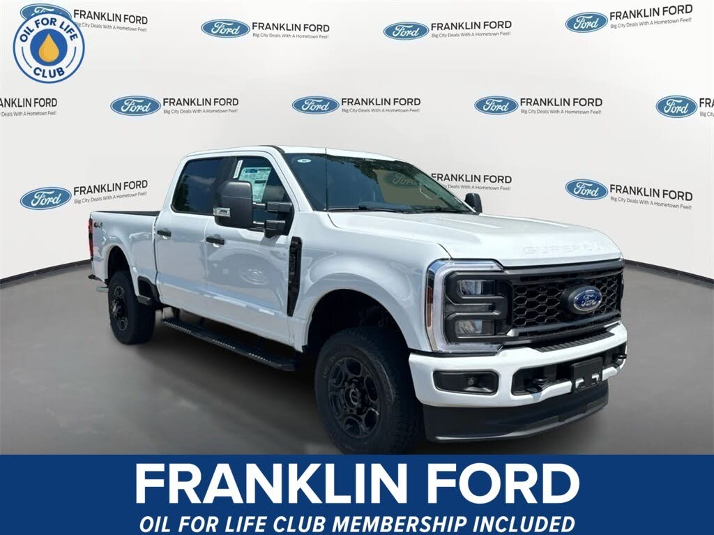 2025 Ford F-350 Super Duty XL Crew Cab 4WD