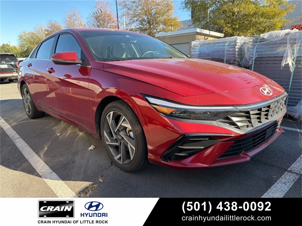 2025 Hyundai Elantra Limited FWD