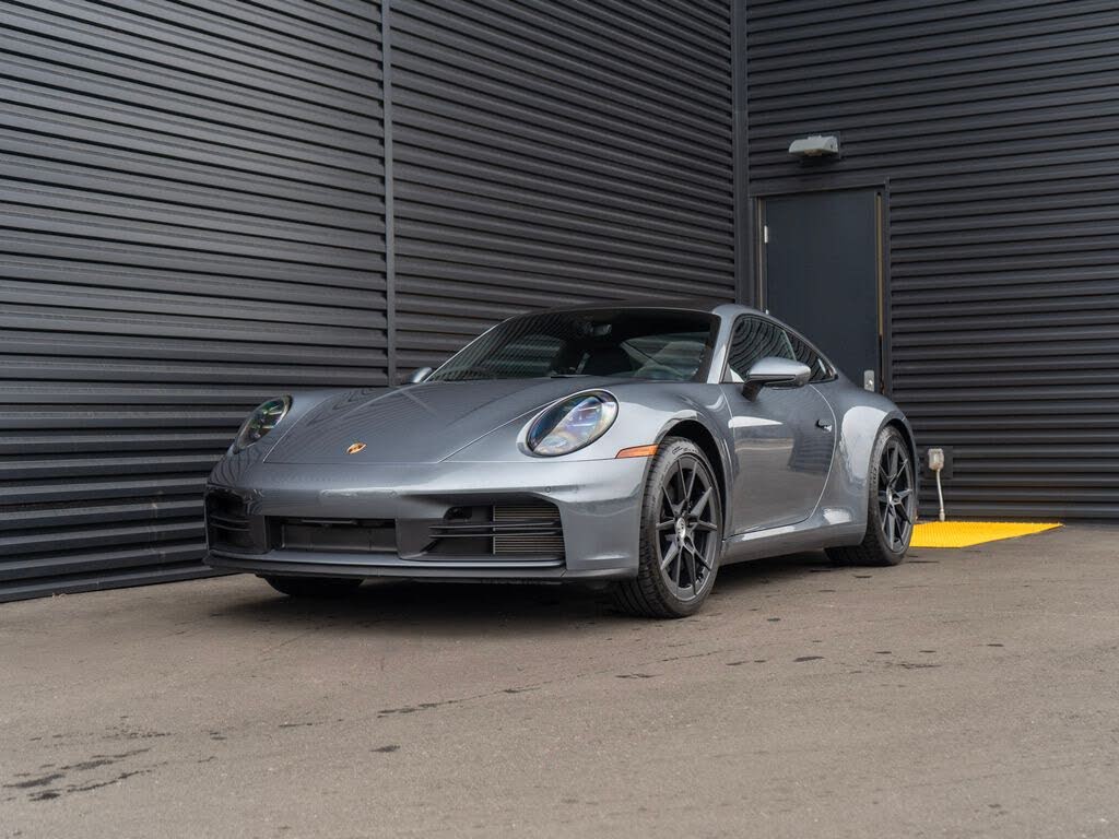2025 Porsche 911 Carrera T Coupe RWD