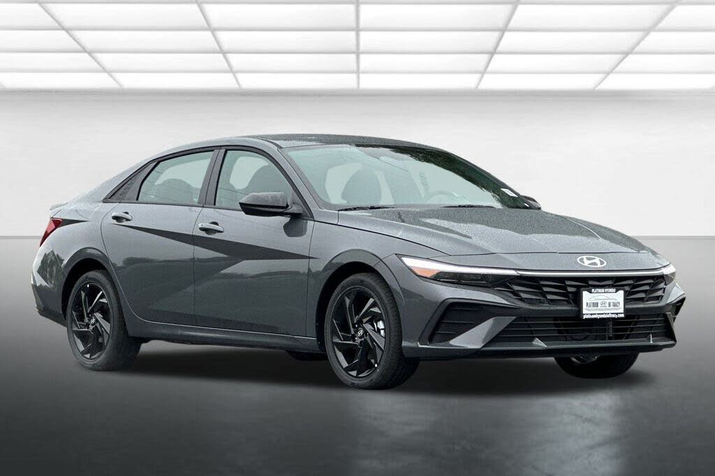 2026 Hyundai Elantra Hybrid SEL Sport FWD