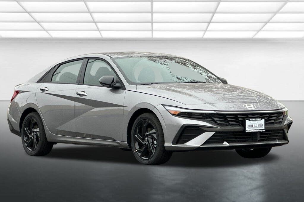 2026 Hyundai Elantra Hybrid SEL Sport FWD