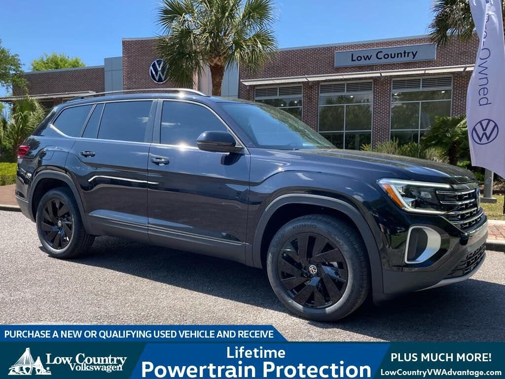 2026 Volkswagen Atlas SE FWD with Technology