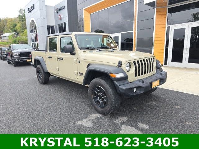 2020 Jeep Gladiator Sport Crew Cab 4WD