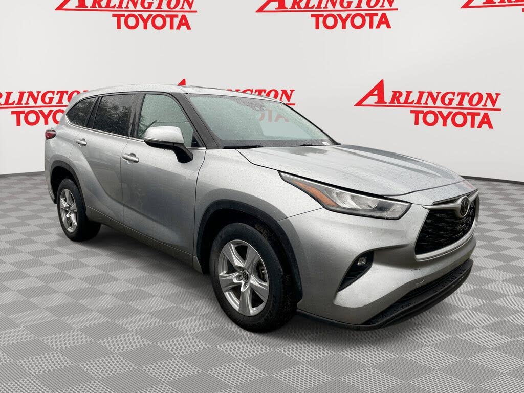 2020 Toyota Highlander LE FWD