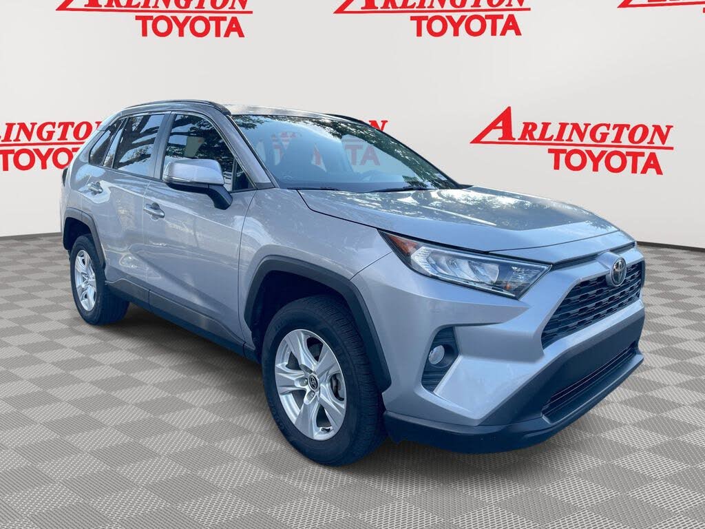 2021 Toyota RAV4 XLE FWD