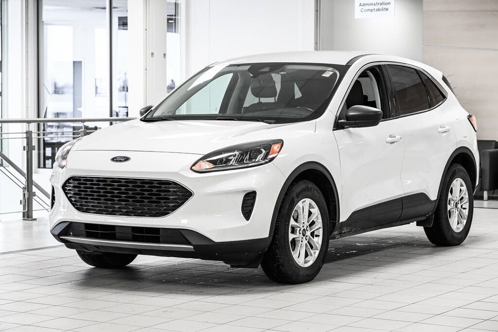 2022 Ford Escape Hybrid SE AWD
