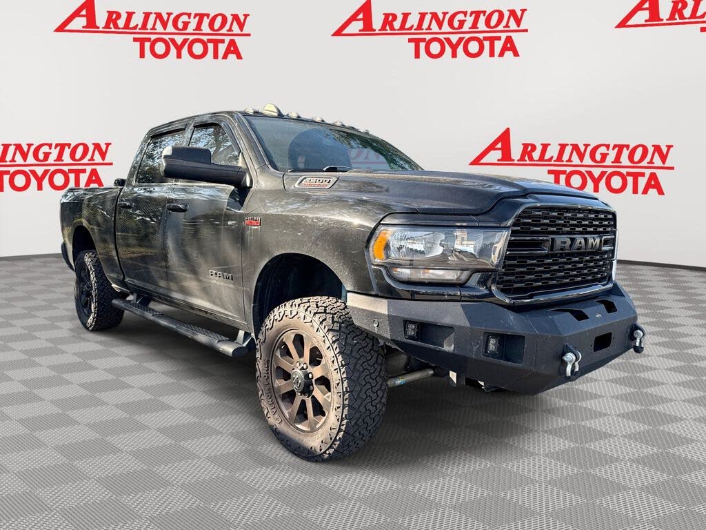 2022 RAM 2500 Big Horn Crew Cab 4WD
