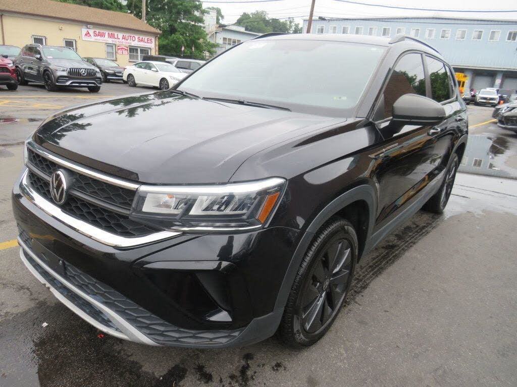 2022 Volkswagen Taos S FWD