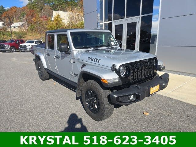 2023 Jeep Gladiator Willys Crew Cab 4WD